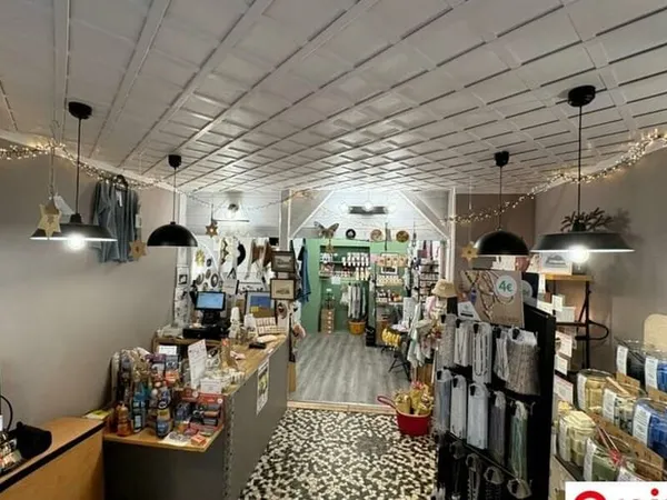 Local commercial 78 m²