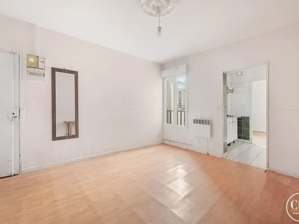 Appartement Montreuil 2 pièce(s) 32.77 m2