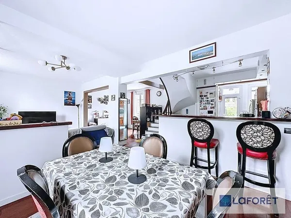 Maison Vente Créteil 5p 130m² 619000€