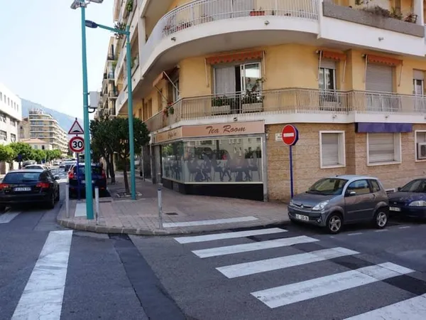 Local commercial 67 m²