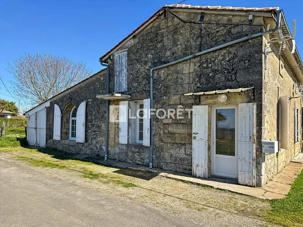 Maison Saint Christophe Des Bardes 2 pièce(s) 43 m2