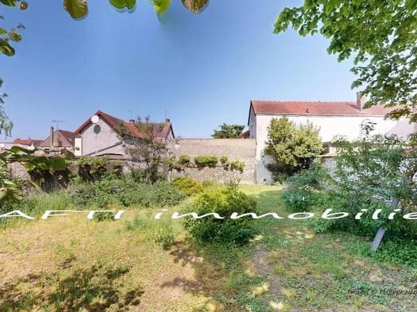 Terrain constructible 398 m²