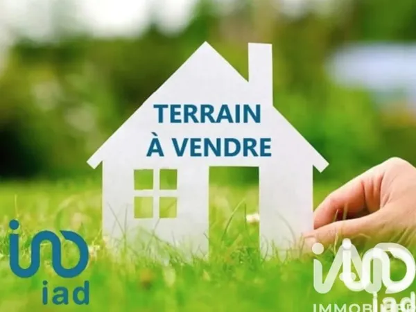 Terrain 607 m²