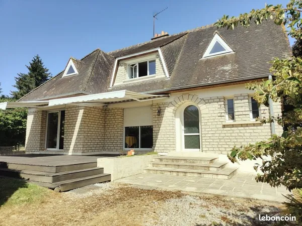 Pavillon 7 pièces 155 m²