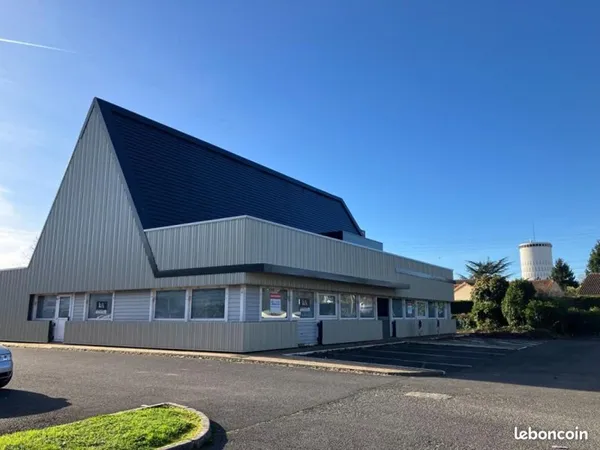 Local commercial 187 m²