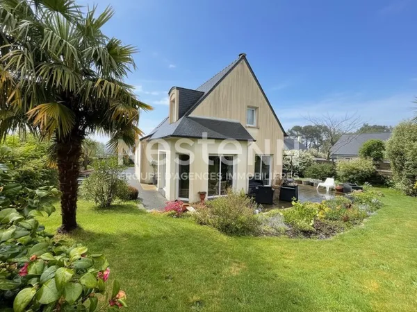 Maison à vendre, Monterblanc, 103 m², 3 chambres avec un terrain de 594 m²