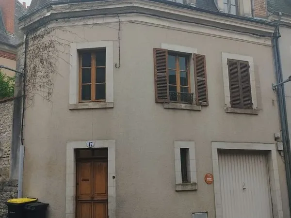 Maison centre historique de Vierzon à rénover