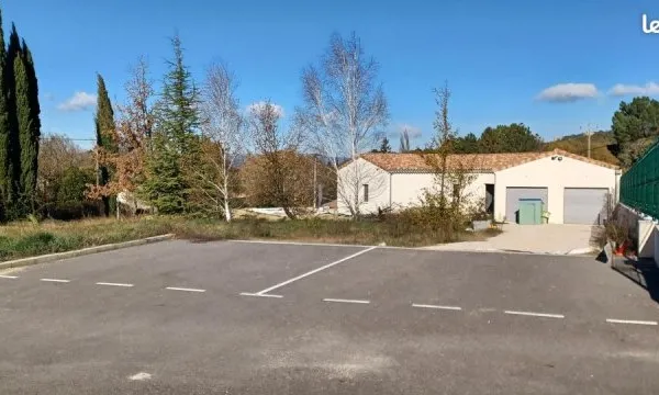 Terrain 1 365 m² Allan