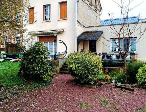 Maison 5 pièces 105 m²