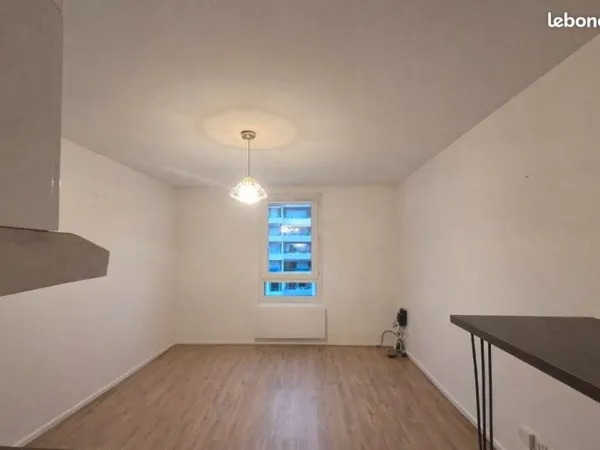 Studio 22 m2 avec parking