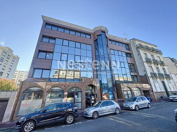 Bureaux Limoges centre ville, proximité gare des Bénédictins, Limoges 130 m2, 1 places de parking, a