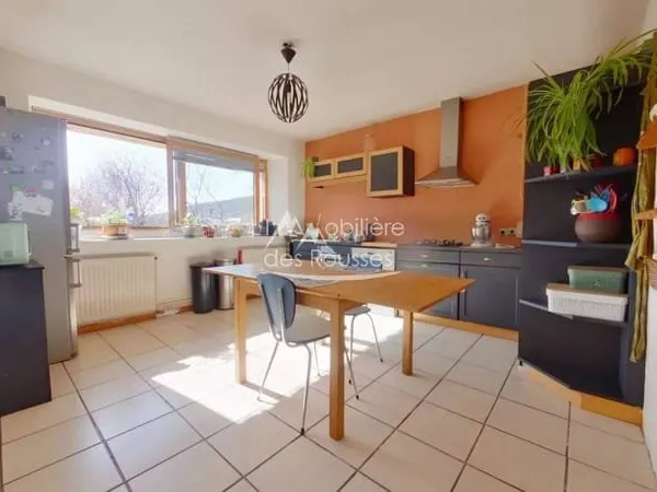 Maison 7 pièces 194 m²