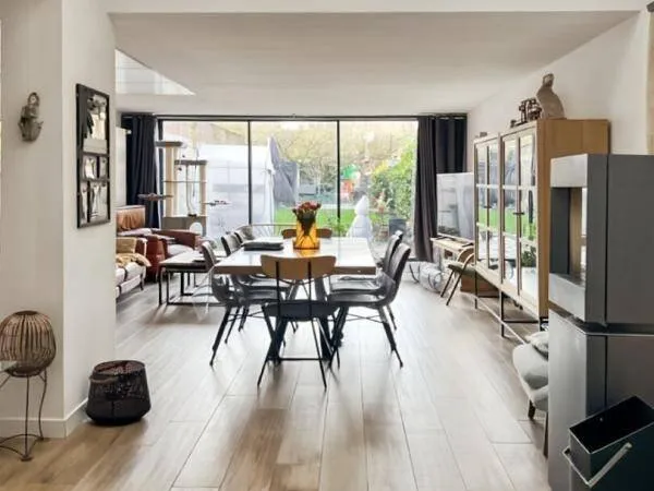 Maison 7 pièces 164 m²