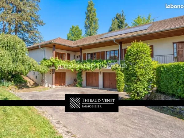 Propriété 8 pièces 190 m²