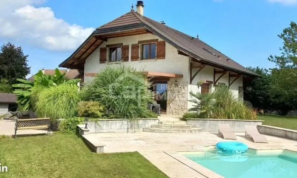 Maison 6 pièces 160 m²