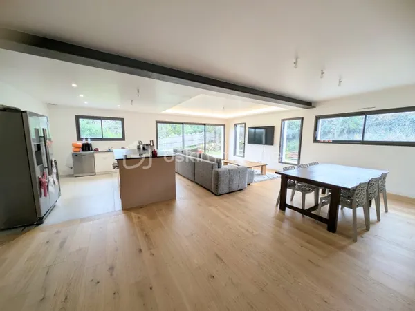Maison 6 pièces 149 m²