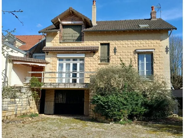 Maison indviduelle avec Jardin