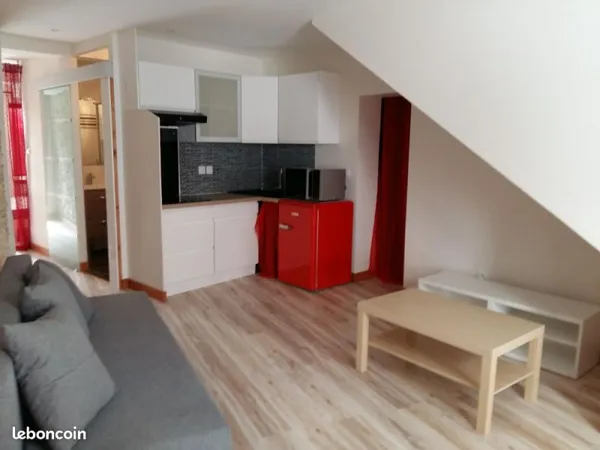 T2 meuble calme centre ville castres