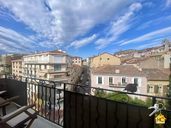 Cannes proche Square Mistral