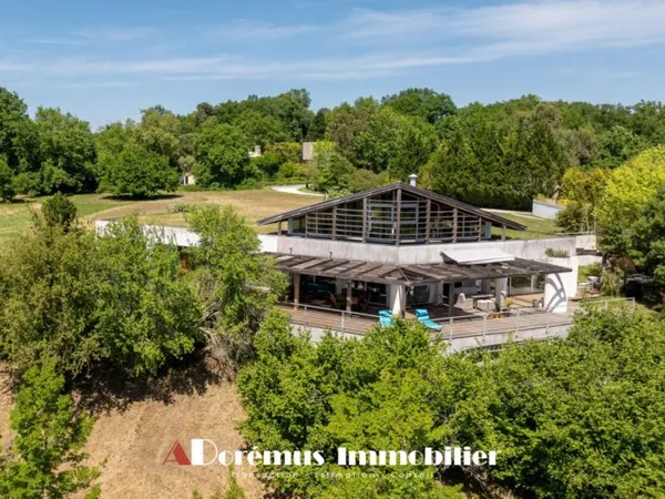 Bouliac Villa d'architecte avec terrasses panoramiques sur 1,9