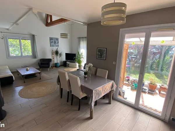 Maison 6 pièces 180 m²
