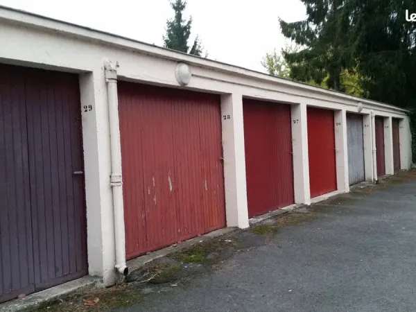 Stationnement Location Saint-Quentin   55€