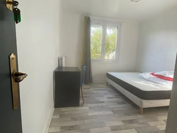Chambre Meublée en Colocation Maison avec jardin