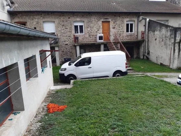 Immeuble 200 m²