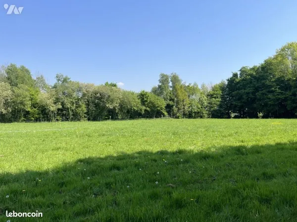 Terrain 2380 m² TAUPONT