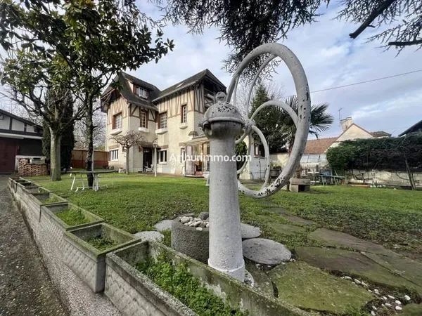 MAISON 4 CHAMBRES QUARTIER DU GRAND VAL ANGLO NORMANDE