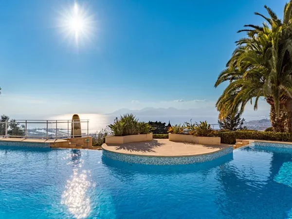 CANNES CALIFORNIE - VUE MER PANORAMIQUE - 2 CHAMBRES