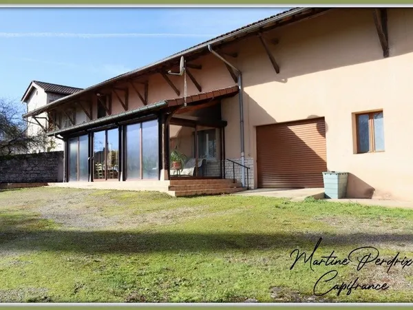 Maison à vendre 4 pièces CORMOZ (01)