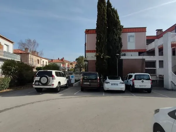 Bureau 156 m²