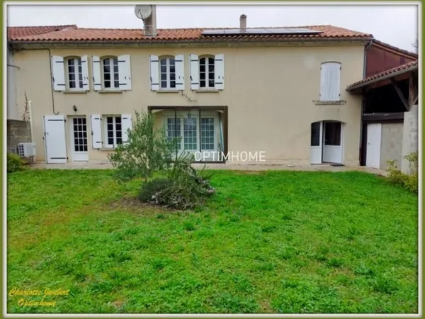 Maison à vendre 6 pièces Proche de SAINT AULAYE PUYMANGOU (24)