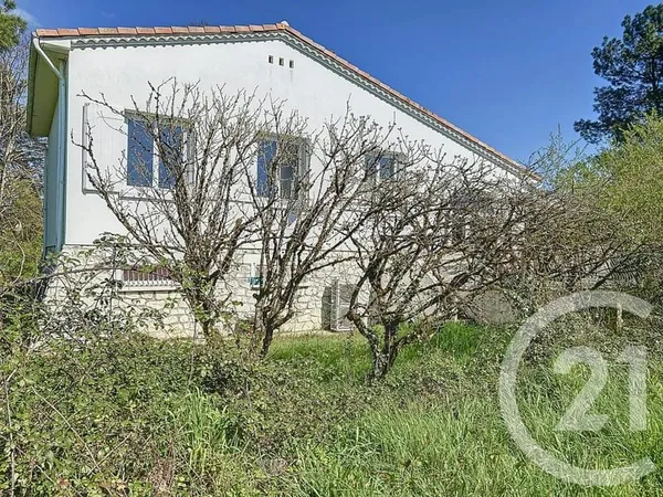 Maison 10 pièces 150 m²