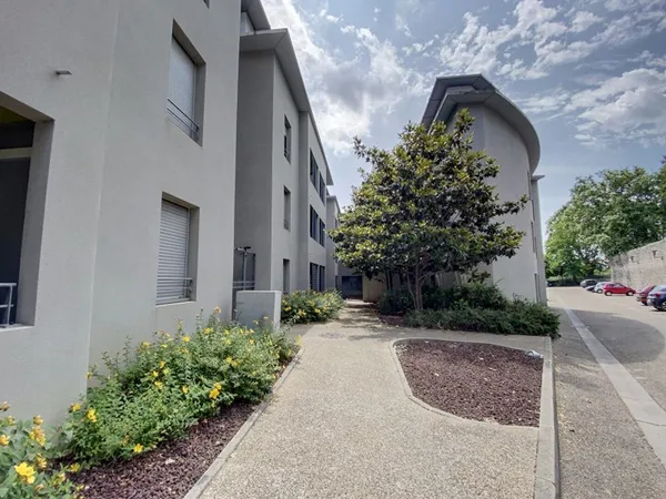 Arles Appartement T3 lumineux proche IUT, idéal étudiant ou investissement locatif