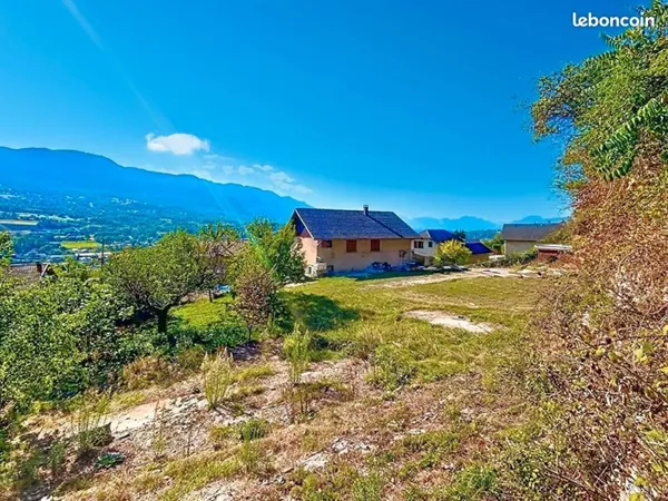 Terrain 813 m² GRESY SUR AIX