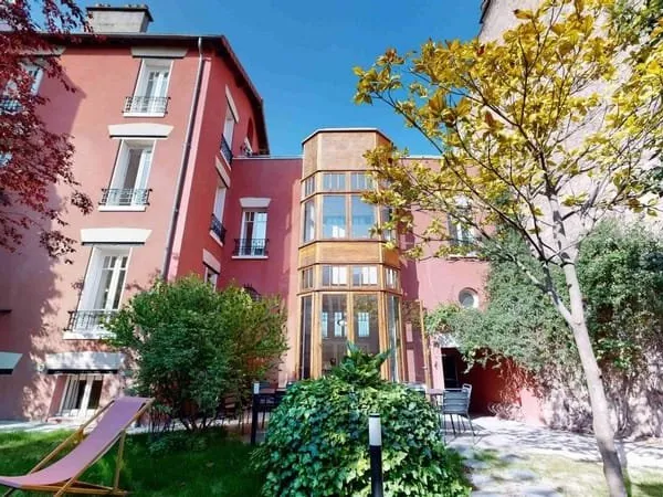 Appartement 232 m²