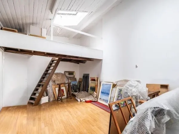 Immeuble 3 pièces 74 m²