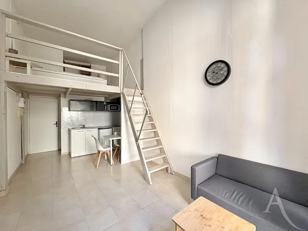 Appartement 1 pièce 31 m²