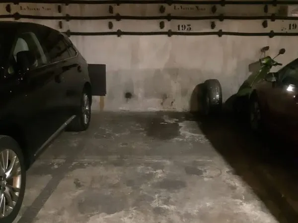Parking 10 m²