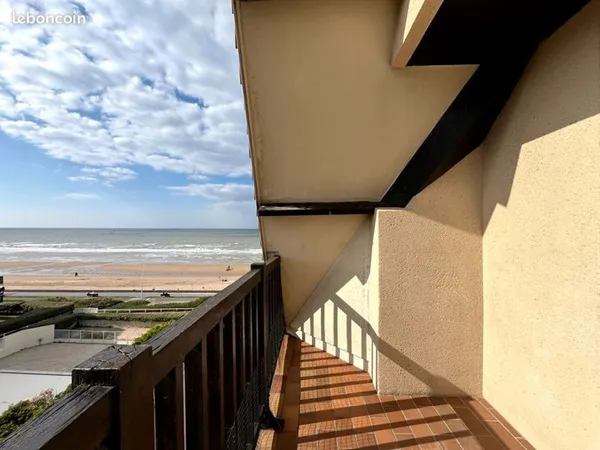 Studio 1 pièce 29 m²