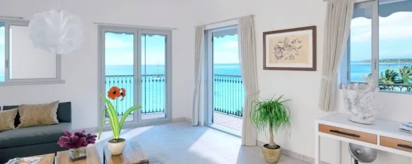 Le Lagon Bleu