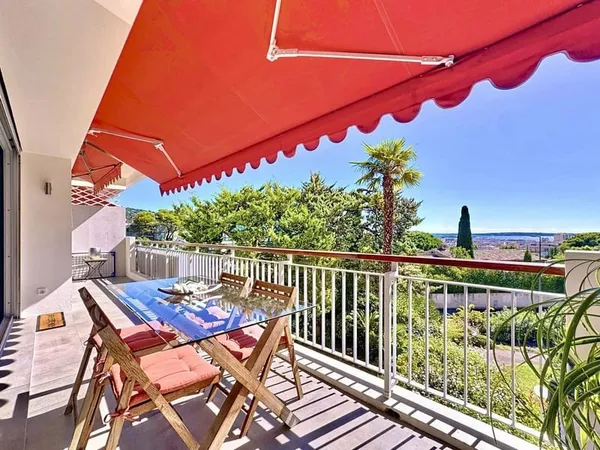 CANNES TASSIGNY - 3 PIÈCES DESIGN VUE MER - TERRASSE PARKING PISCINE