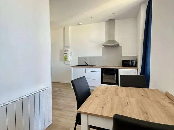 T1 NEUF meublé hyper-centre CHATEAUBRIANT 28m2