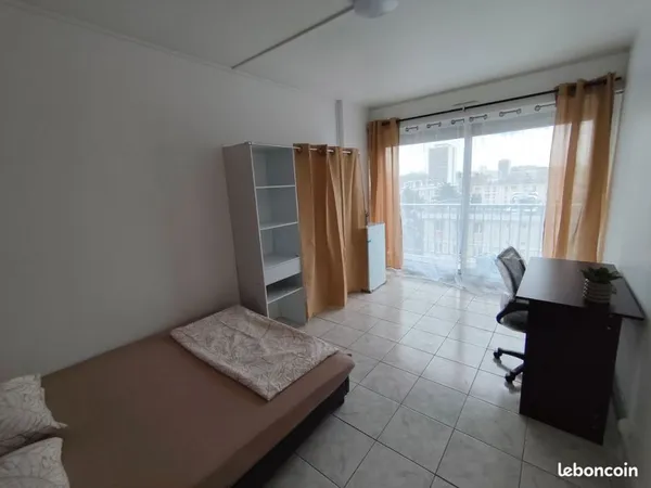 Chambres rénovées à louer