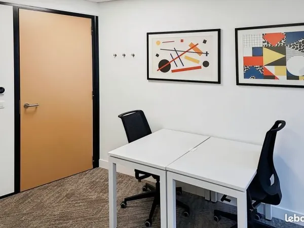 Bureau privé à louer pour 2 personnes à Paris, 2 Rue Jean Lantier