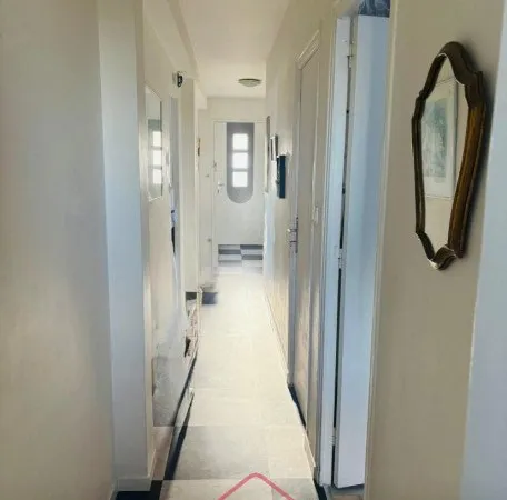 Ensemble immobilier 5 pièces 152 m²
