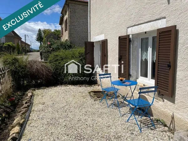 MAISON DE VILLAGE AUTHENTIQUE, 3 CHAMBRES, GARAGE ET JARDIN