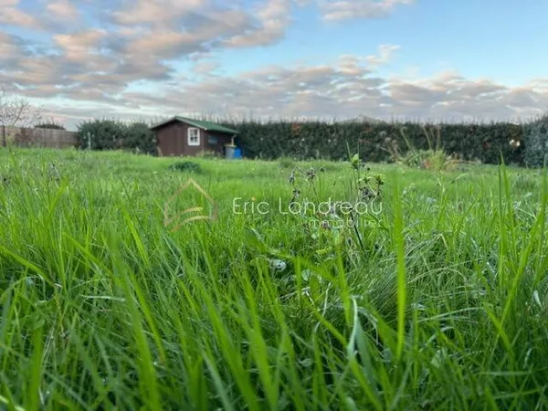 Terrain 865 m²